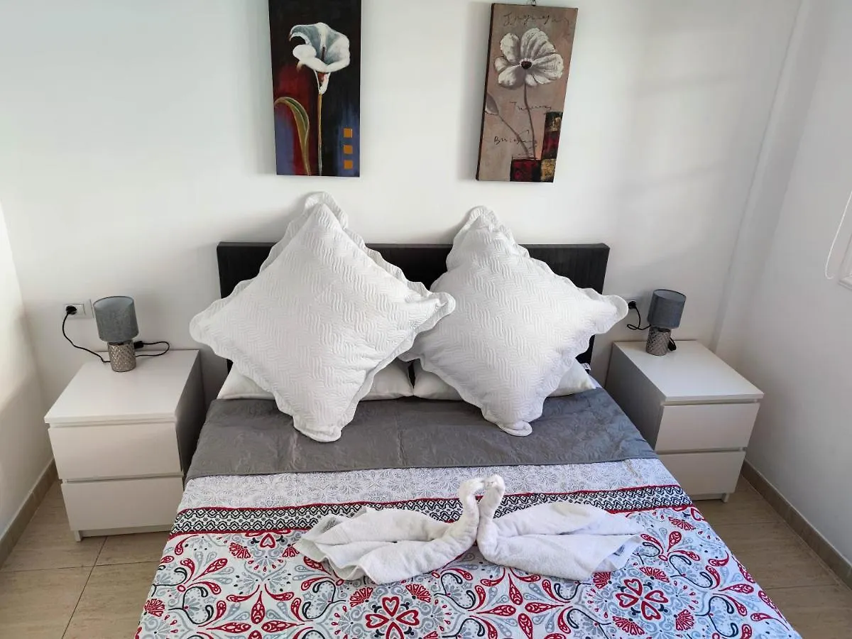 Apartment Los Cristianos - Heated Swimming Pool Air-Conditioned